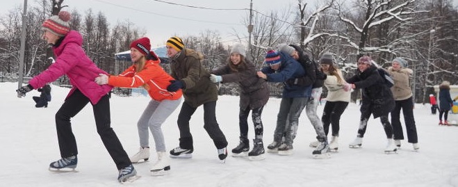 Дискотеку на льду организуют активисты Молодежной палаты