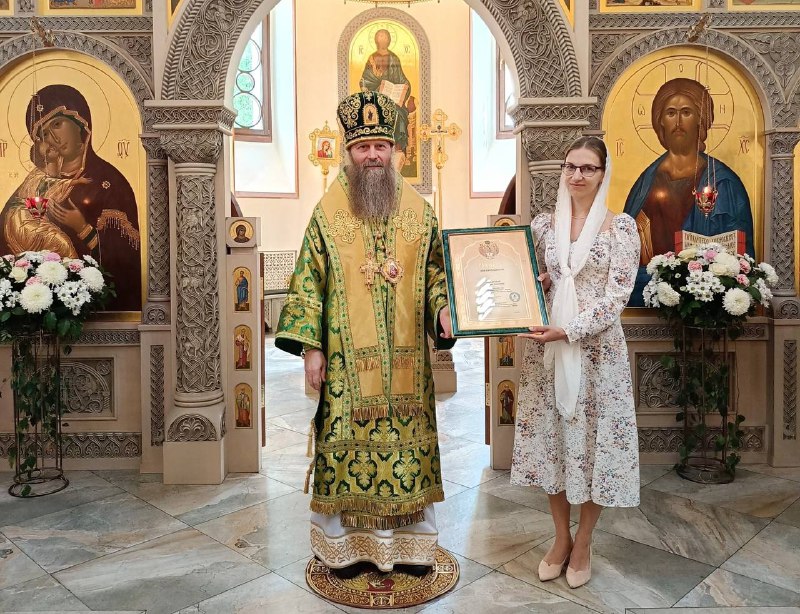 Регента Троицкого храма наградили грамотой