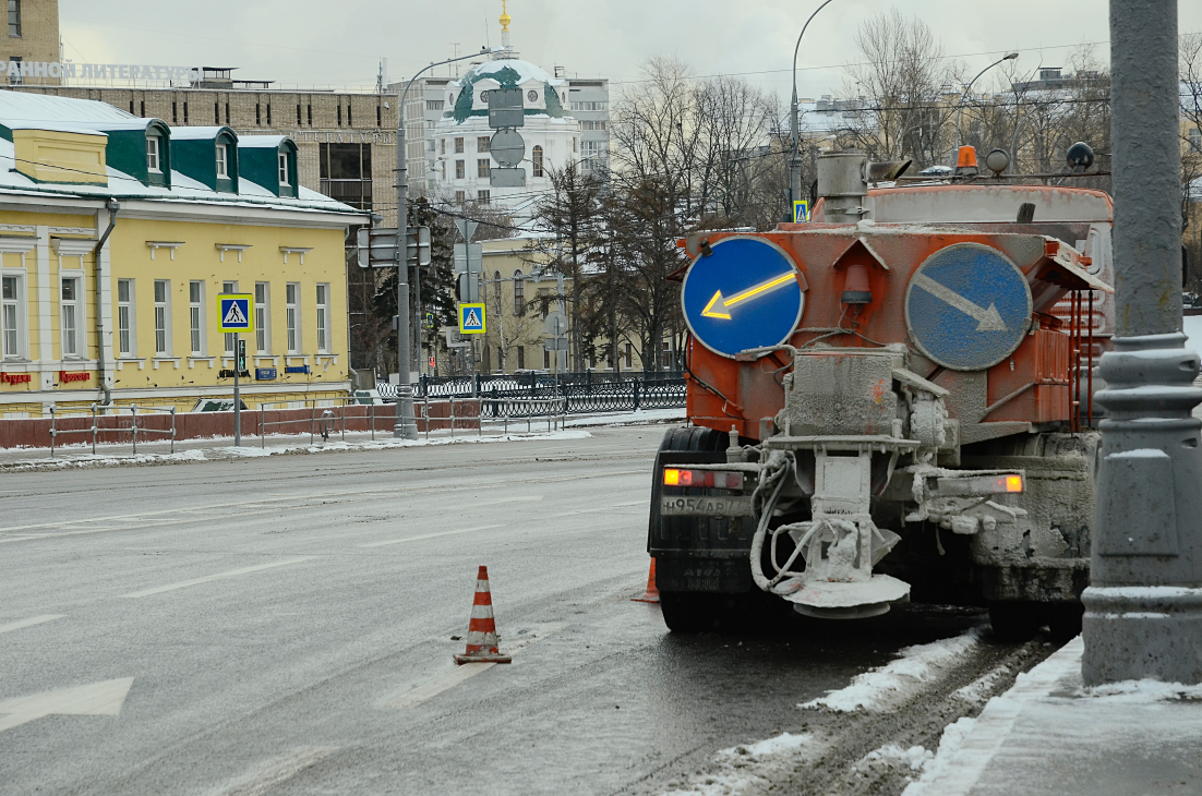 Движение на улице Пушковых ограничат в Троицке